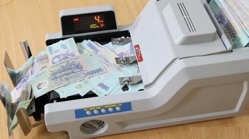 Cách dùng máy đếm tiền bền bỉ nhất