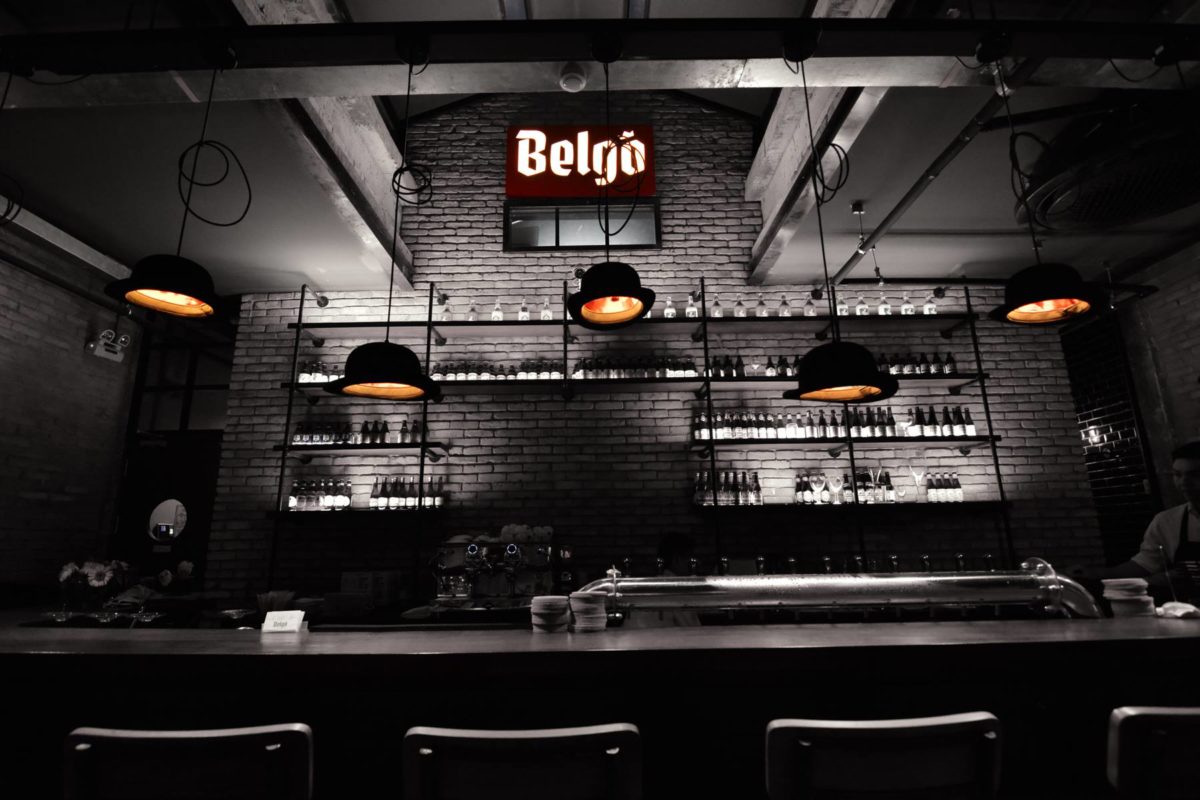 Top 10 quán bar quận 1 được yêu thích ở Sài Gòn 6 Top 10 quán bar quận 1 được yêu thích ở Sài Gòn - 6