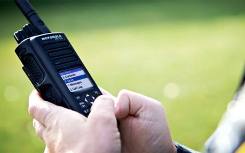 Cách sử dụng bộ đàm Motorola cho người mới bắt đầu 1 Sử dụng bộ đàm đúng cách không quá khó