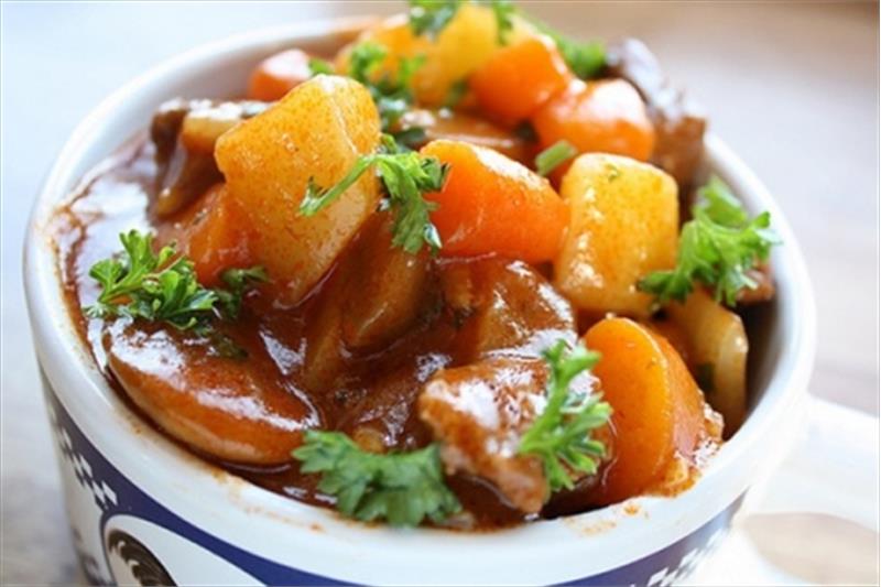 Cách nấu gân bò sốt vang ngon đúng vị Cách nấu gân bò sốt vang ngon đúng vị
