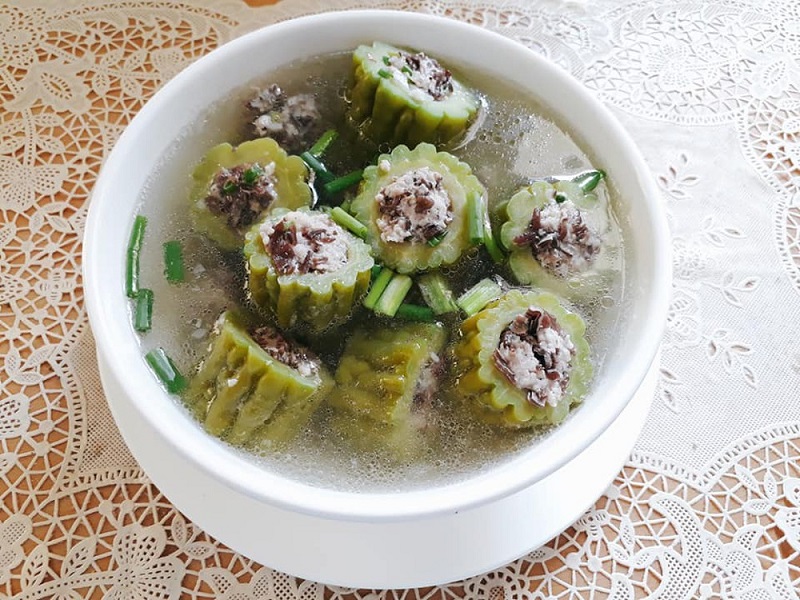 Cách làm canh khổ qua nhồi thịt thơm ngon đúng vị ngay tại nhà 3 Canh khổ qua nhồi thịt