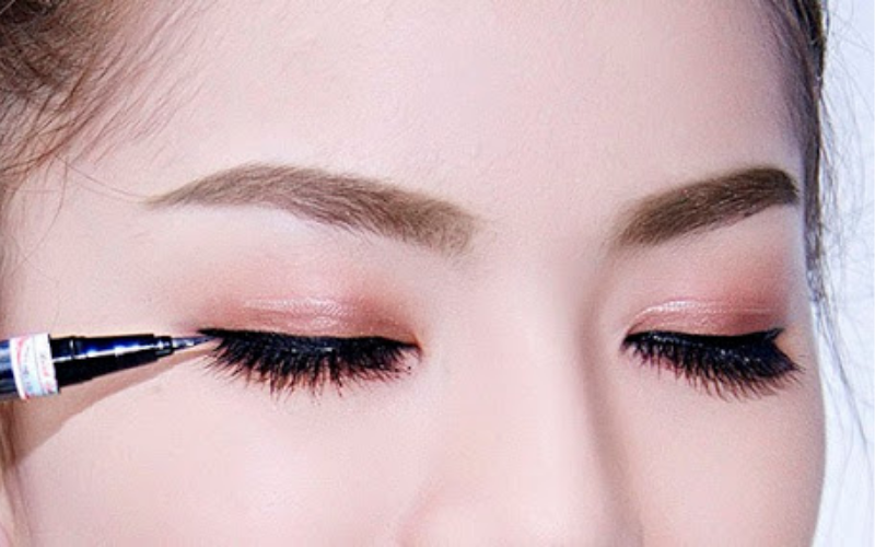 Top 8 kẻ mắt nước đẹp nhất 2021 12 Lưu ý khi sử dụng kẻ mắt nước