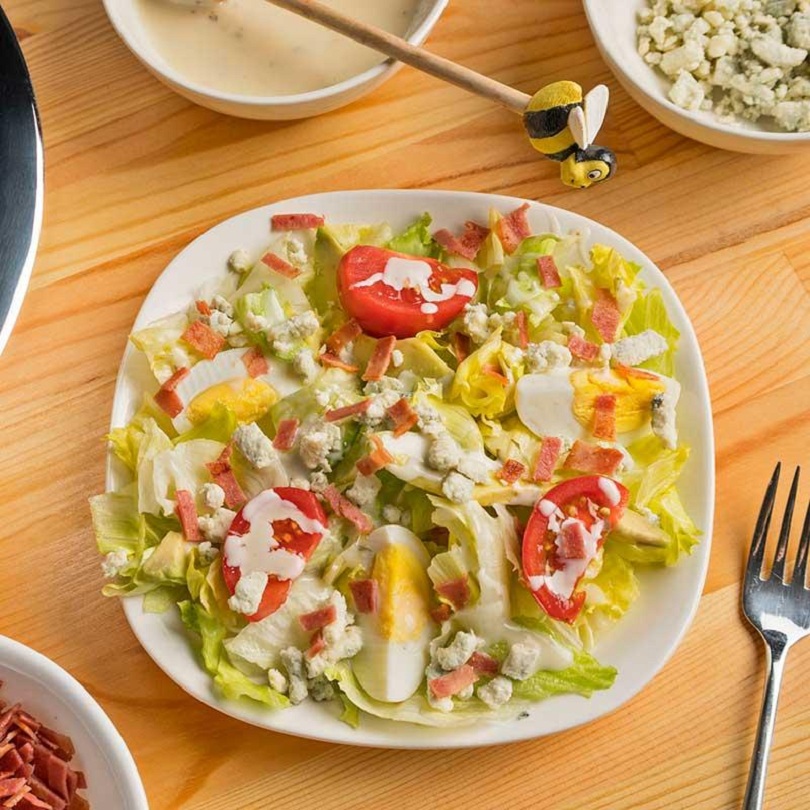 Salad rau đã trở thành món ăn không thể thiếu trong thực đơn ăn kiêng Salad rau đã trở thành món ăn không thể thiếu trong thực đơn ăn kiêng