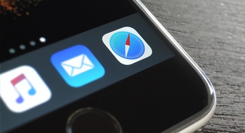 Cách giải phóng dung lượng iPhone nhanh nhất 1 Xóa lịch sử trình duyệt Safari để giải phóng dung lượng iPhone