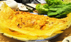 Cách làm bánh xèo miền Tây thơm ngon đúng vị