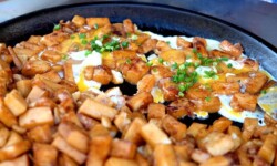 Top 6 quán ăn vặt quận 10 ngon rẻ được nhiều người biết đến - 1