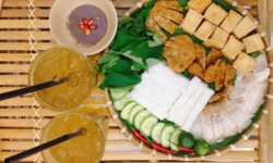 Top 10 quán bún đậu mắm tôm quận 3 nóng hổi thơm ngon - 1