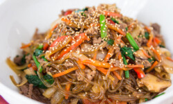 Cách làm miến trộn Hàn Quốc
