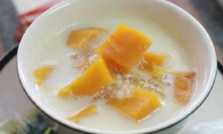 Cách nấu chè bí đỏ thơm ngon tại nhà