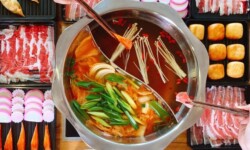 Top 7 quán lẩu ngon ở quận 10 chất lượng từ sang chảnh đến bình dân - 1