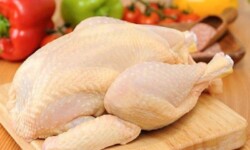Gà là nguyên liệu không thể thiếu trong chế biến món ăn