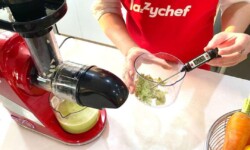 Máy ép chậm LazyChef được sản xuất bởi công nghệ hiện đại của Đức