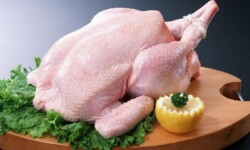 Sơ chế gà kĩ lưỡng giúp món ăn thơm ngon hơn