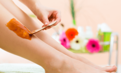 Wax lông khiến làn da nhạy cảm và dễ tổn thương