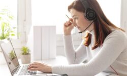Khóa Học Tiếng Anh Giao Tiếp Online Modern English